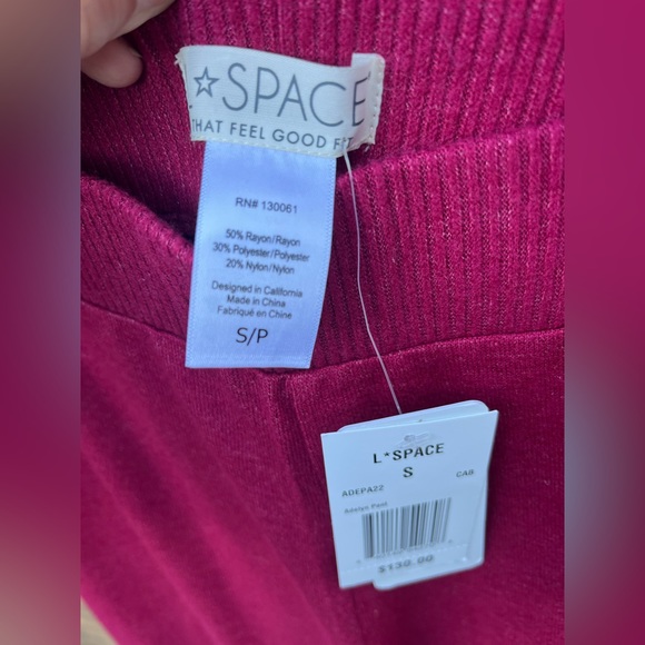 L*space ‘Rosie’ crop tank top M and ‘Adelyn’ flare high rise bottoms S - Picture 12 of 16